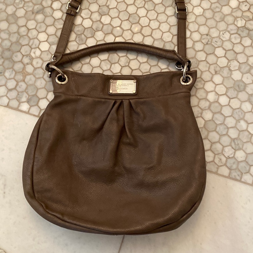Marc jacobs hillier in taupe